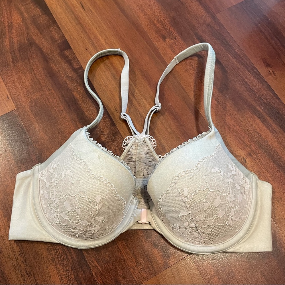 Victoria’s Secret Bra 32C